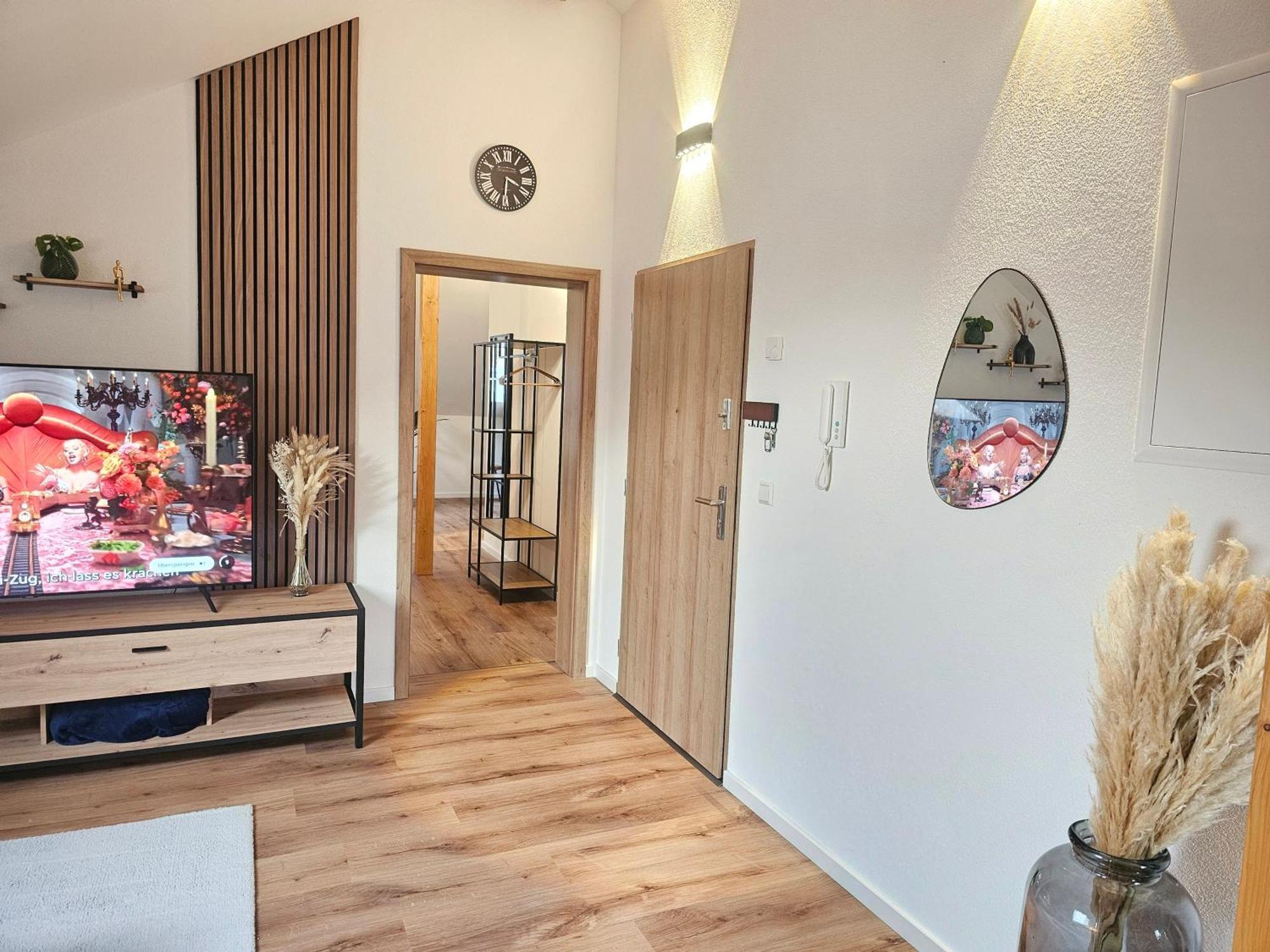 Design-Penthouse I 90Qm I Europapark 20 Min I Boxspring I Nespresso I Parking Apartment Lahr  Luaran gambar